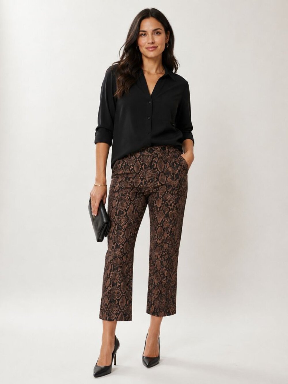 Cabi Cool It Crop Pull On Pants Women S Snake Print Mob Wife Office Fall